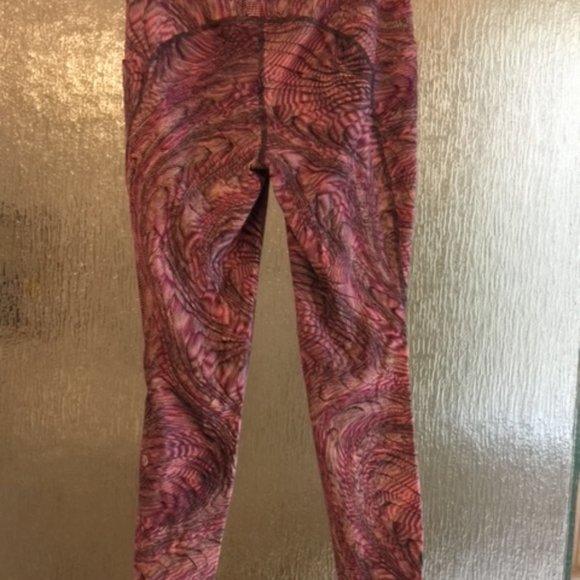 swift speed lululemon 8 - Picture 6 of 7